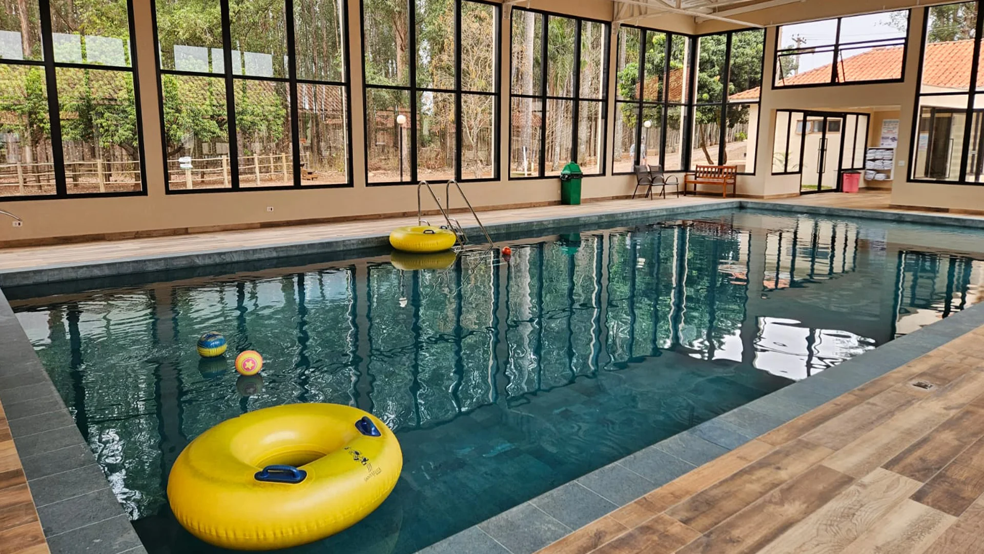 Piscinas aquecidas no Santa Eliza Eco Resort